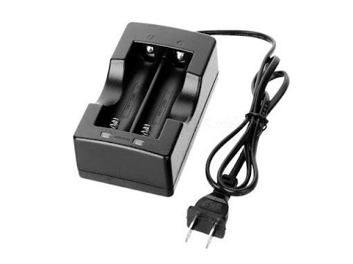 Picture of Battery Charger 18650